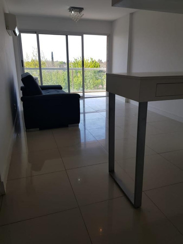 Imagen 10 de 17 de Departamento En Venta- Monoambiente - Zona Ituzaingo Centro - Edificio Con Amenities