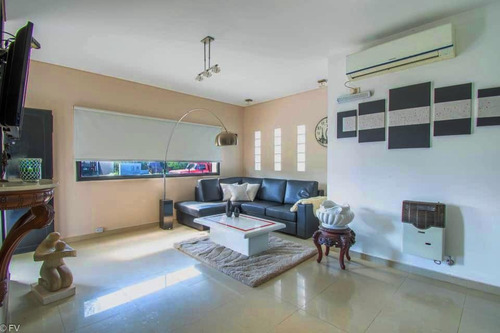 Venta Casa Funes Cantegril 2 Dormitorios Pileta