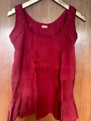 Musculosa Bordo