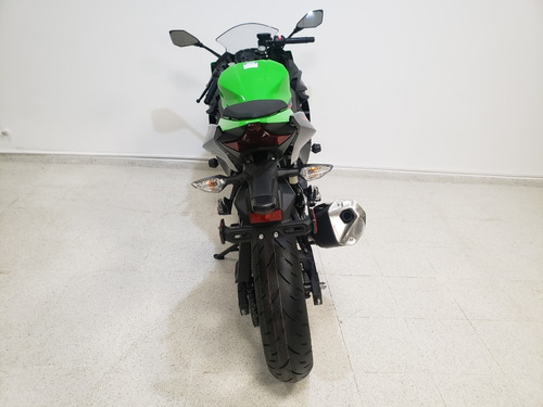 Imagen 8 de 15 de Moto Kawasaki Ninja 400 0km