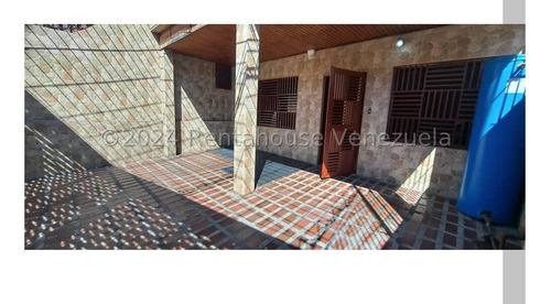 Rf Casa En Venta En La Campiña Semiremodelada Lista Para Mudarte En Excelentes Condiciones Muy Buena Oportunidad Agenda Tu Cita