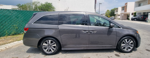 Honda Odyssey 3.5 Touring V6/ At