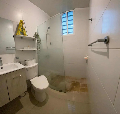Vendo Apartamento 2da Con Terraza Privada En Don Honorio