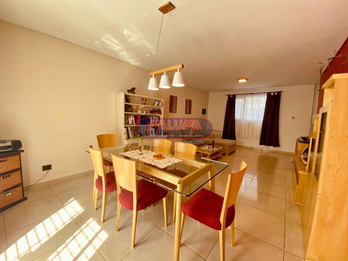 Casa En Venta En Mataderos