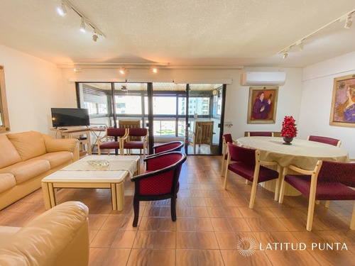 Imagen 2 de 22 de Apartamento En Brava, 3 Dormitorios - Punta Del Este Brava