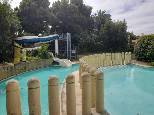 Se Vente Bonito Dpto En Costa De Montemar. Vista Al Mar.