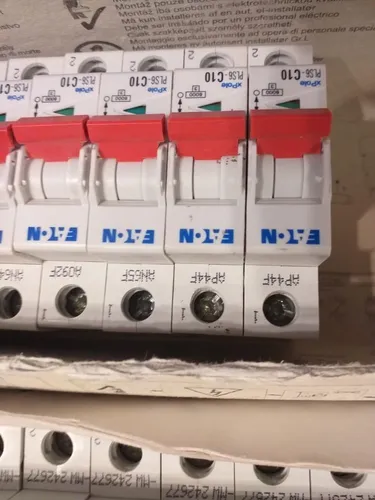 comprar Interruptor Termomagnetico 1 Polo 10 Amperes Pls6-c10-mw 