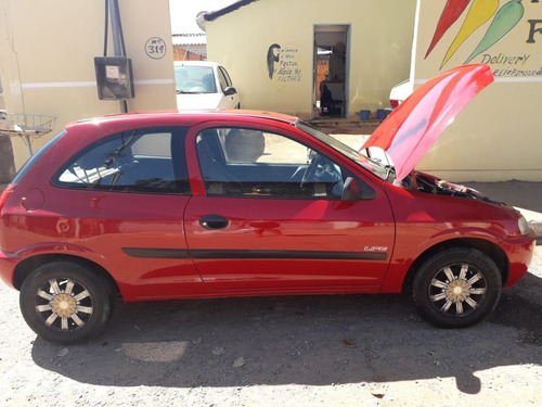 Imagem 6 de 8 de Chevrolet Celta 2005 1.0 Life 3p