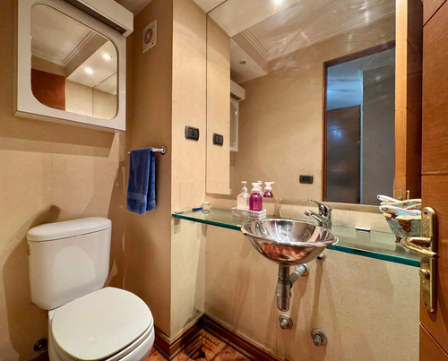 4 Dormitorios Y 3 Baños + Servicio