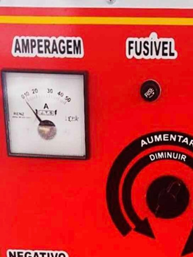 Imagem 3 de 6 de Carregador De Baterias Jts-003 50 Amperes Para Carro E Moto