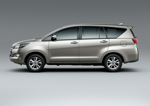 Toyota Innova Sr 2.7 6a/t 0km