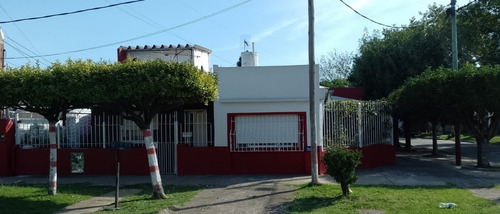 Imagen 4 de 18 de Venta De Casa En Lomas De Zamora