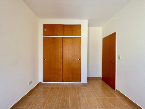 Imagen 18 de 26 de Venta De Depto 2 Amb. V. Luro C/ Lavadero Y Balcon