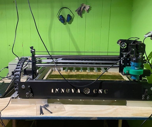 Cnc Router Profesional (tallado En Madera Computacional) (Usado)