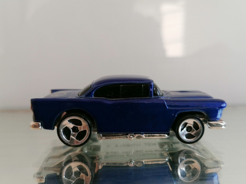 Chevy 1957 Bel Air Marca Hot Wheels Escala 1:64 Aprox.