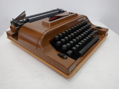 Maquina De Escrever Remington 25 Ano 1980 (Usado)