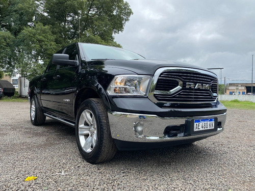 Ram 1500 Laramie V8