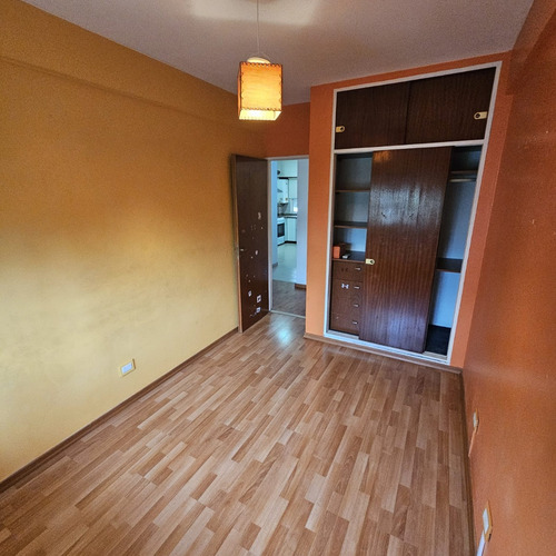 Se Alquila Departamento 3 Ambientes