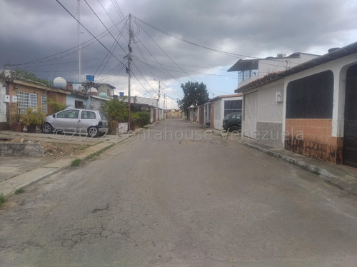 Imagen 29 de 30 de Casas En Venta La Puerta Cabudare Mls #22-18790 Rg 0424-6724337