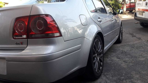 Volkswagen Bora 1.8 Highline T Tiptronic Cuero 2011