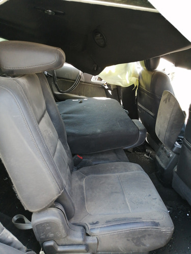 Imagen 9 de 10 de Ford Explorer Xlt Por Partes