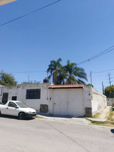 Casa En Venta Atemajac Del Valle, Lista Para Invertir.