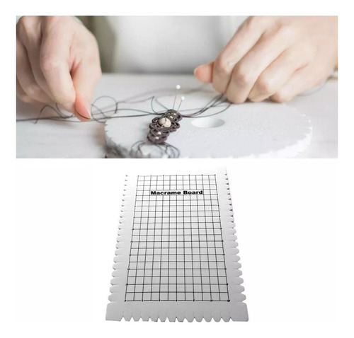 A Tablero Grande De Espuma De Macramé For Trenzar