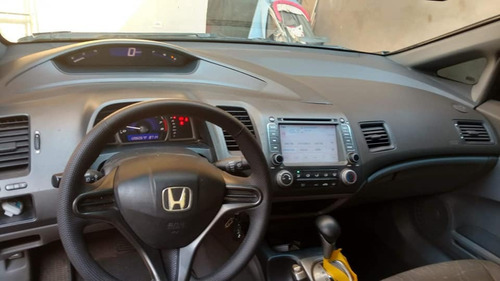 Honda - Civic Lxs 1.8