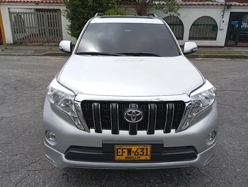 Toyota Prado Txl 4x4 Atm 7p Con Techo Y Cuero Nivel 2