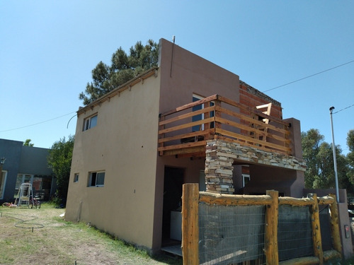 Imagen 2 de 11 de Casa En Claromeco