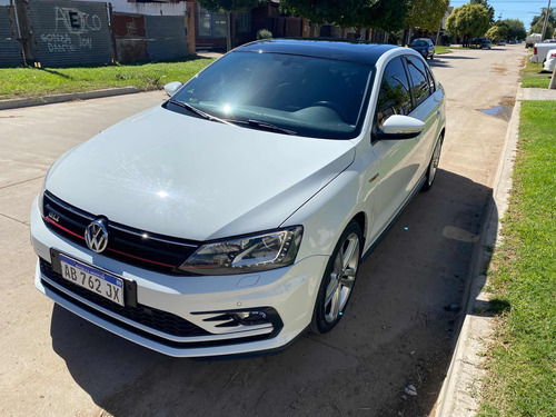 Volkswagen Vento 2.0 Tsi Gli 211cv App Connect + Nav