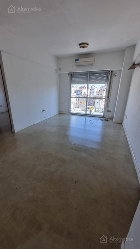 Venta Departamento De Dos Ambientes En Balvanera