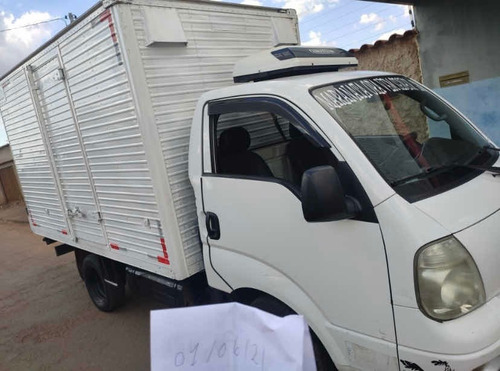 Imagem 3 de 6 de Kia Bongo