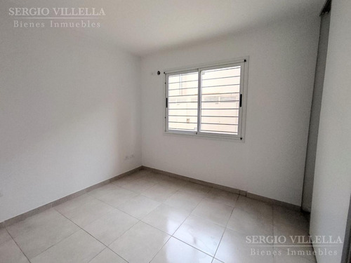 Imagen 10 de 14 de Departamento De Un Dormitorio En Venta En Rosario