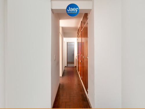 Departamento En Planta Baja Con Patio Exclusivo En Pichincha