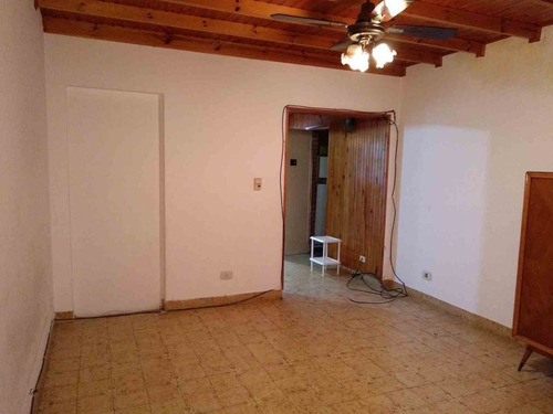 Imagen 3 de 12 de Casa En Venta En Jose Leon Suarez