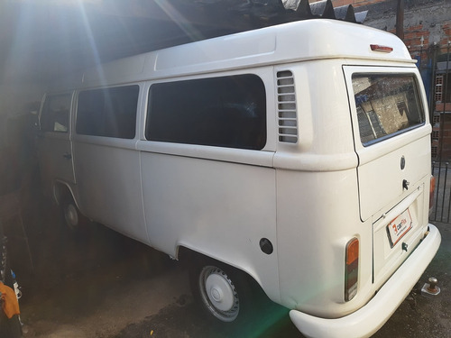 Imagem 3 de 15 de Volkswagen Kombi 1.4 Mi Std 8v Flex 4p Manual