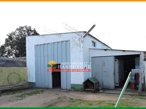 Venta De Casa Con Apartamento En Progreso, Canelones
