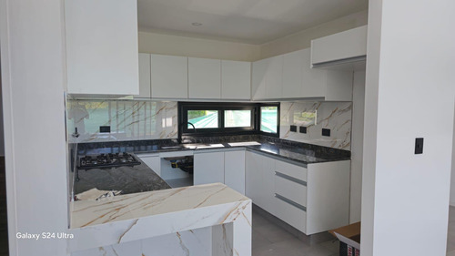 Casa En Venta Pilar Del Este