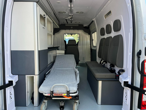 Renault Master AmbuLância - Simples Remoção