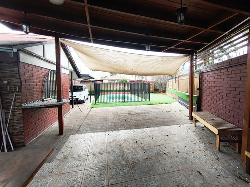 Excelente Casa En Arriendo De 3 Dorm. En La Florida