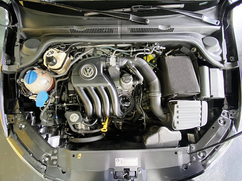 Imagem 12 de 25 de Volkswagen - Jetta 2.0 Trendline Tiptronic Flex Aut. - 2016