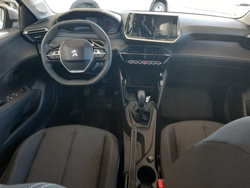Imagen 10 de 11 de Peugeot 208 Like Pack 1.6 Manual