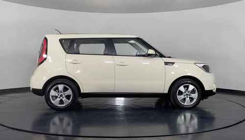 Imagen 4 de 15 de 115765 - Kia Soul 2017 Con Garantía