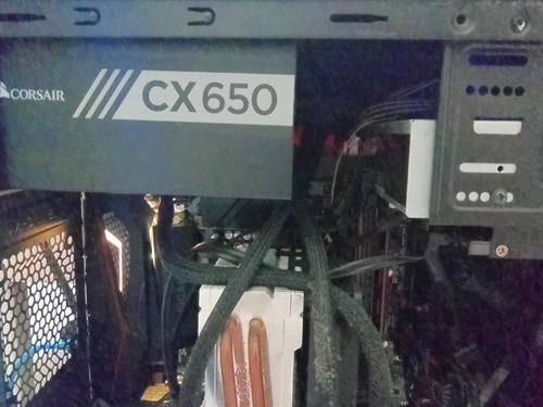 Computador Gamer I5 9600kf, Gtx 1660 Ti, 16 Gb Ram Ddr4 2666