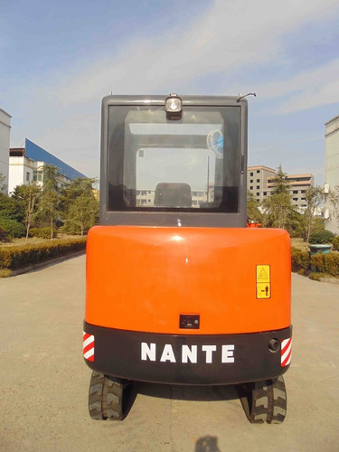 Imagen 5 de 9 de Excavadora Hidráulica Orugas - Nante Fema 2,4 Tn Diesel 30hp