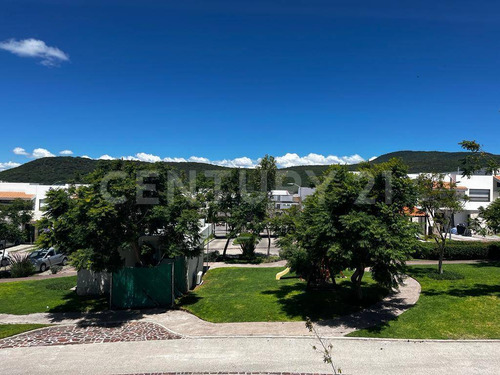 Casa En Venta Altozano, Querétaro