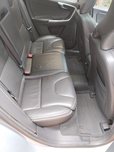 Volvo XC60 2.0 T5 R-design Drive-e 5p