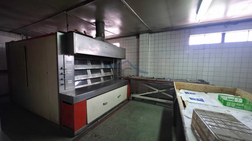 Excelente Inversión Comercial Céntrica. 625 M². (174644)