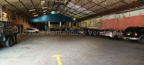 Galpón En Venta, Catia